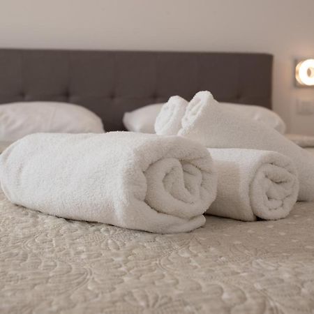 Apartments And Rooms Luan 로비니 외부 사진